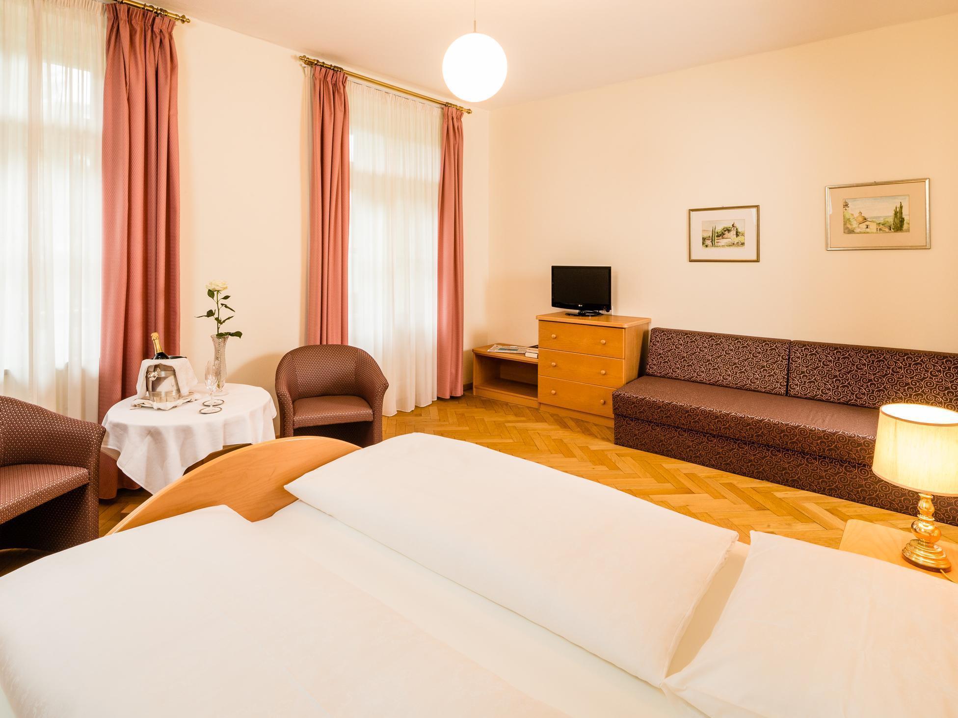Hotel Palma เมราโน ภายนอก รูปภาพ